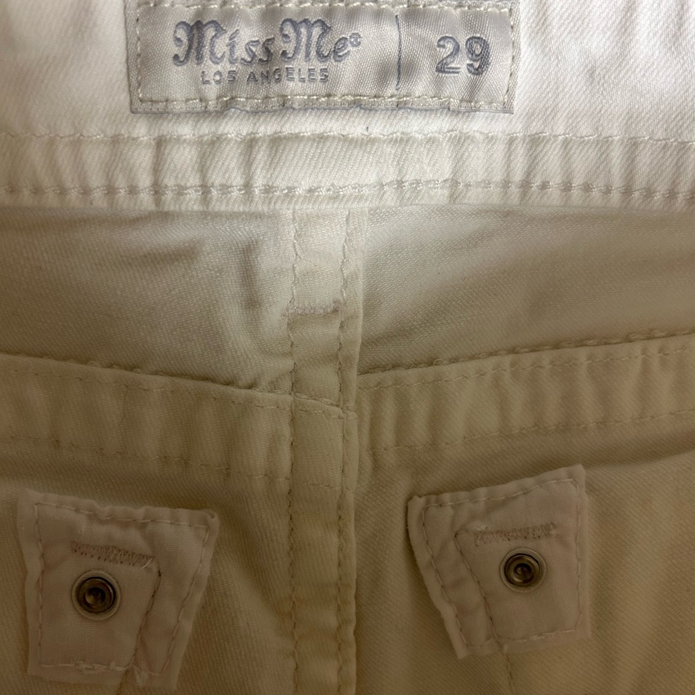 Miss Me Women's White Denim Shorts size 29 - Picture 5 of 5